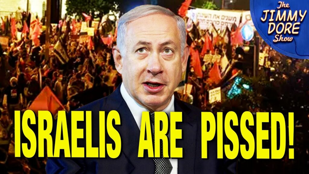 Protesters SURROUND Netanyahu’s House To Demand His Resignation!