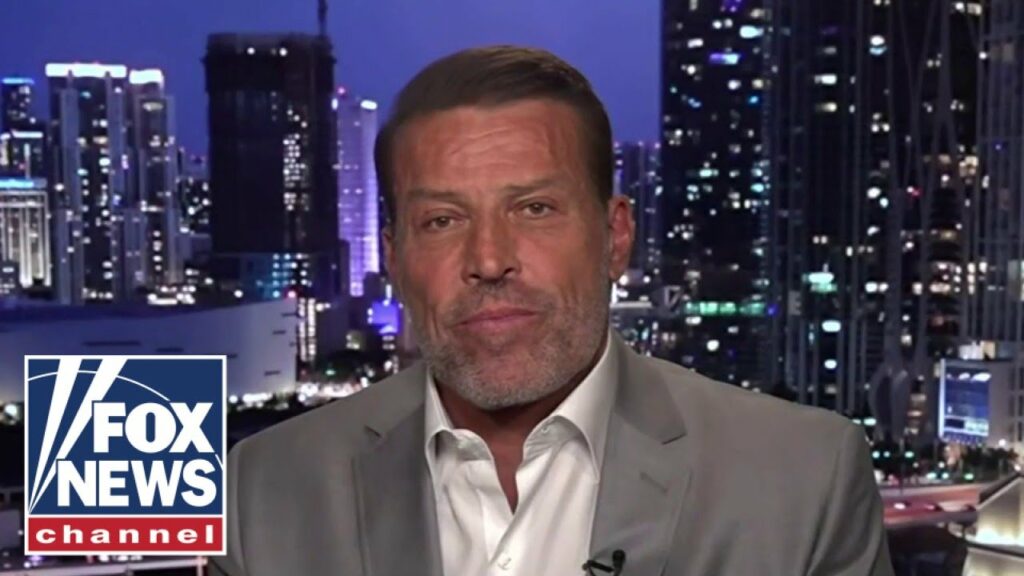 Tony Robbins puts spotlight on child trafficking in ‘City of Dreams’