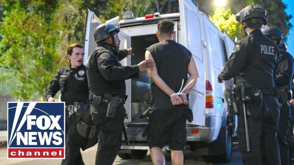 HILARIOUS’: Mexico’s travel warning STUNS former Border Patrol Chief