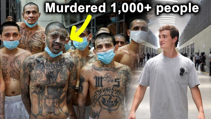 maxresdefault-30 Inside CECOT The Mega Prison Full of Deadly Gangsters | El Salvador
