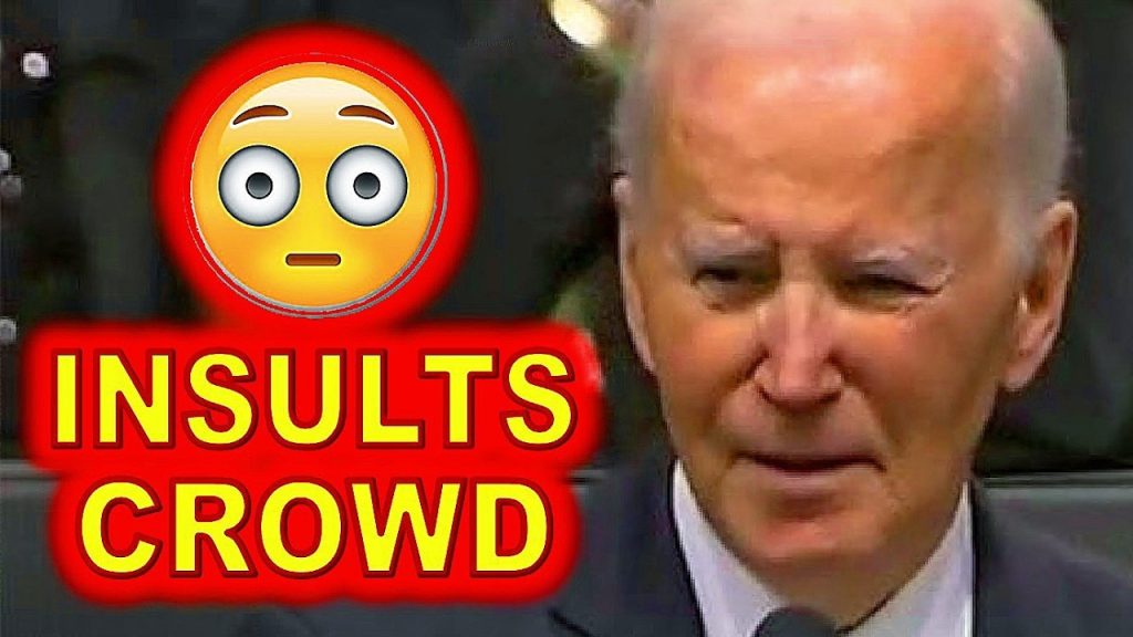 Joe Biden CALLS the Crowd STUPID at Jesse Jackson Funeral Yesterday…