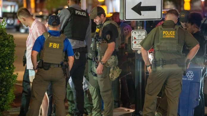 maxresdefault-132 BREAKING: FBI At The Scene - They Have Him