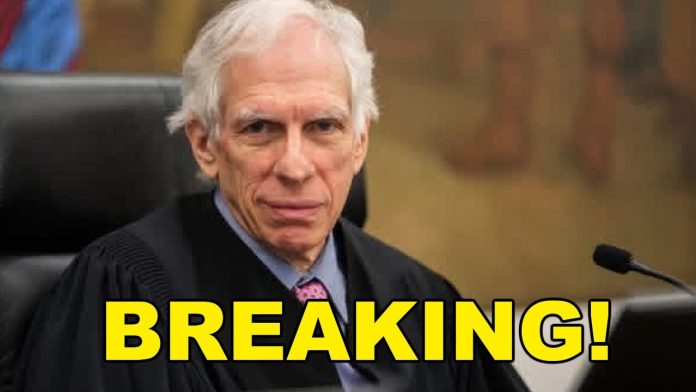 🔥BREAKING: MASSIVE WIN For Trump - Judge Engoron LIED About Mar-a-Lago!